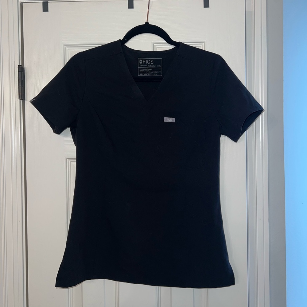 FIGS Catarina Slim One‑Pocket Scrub Top XS